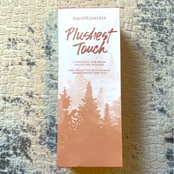 bareMinerals Other - bareMinerals brush set Plushest Touch